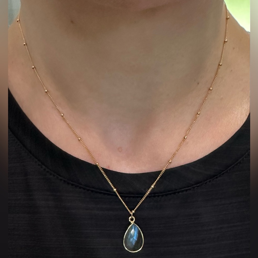 Labradorite Teardrop Pendant on Rose Gold chain. - Picture 1 of 5